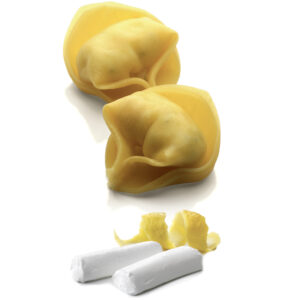 Bontortellone fresh goat soft cheese & lemon zest  1kg  (8 Portions)