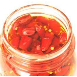 Hot peppers in oil 290g - Good Food